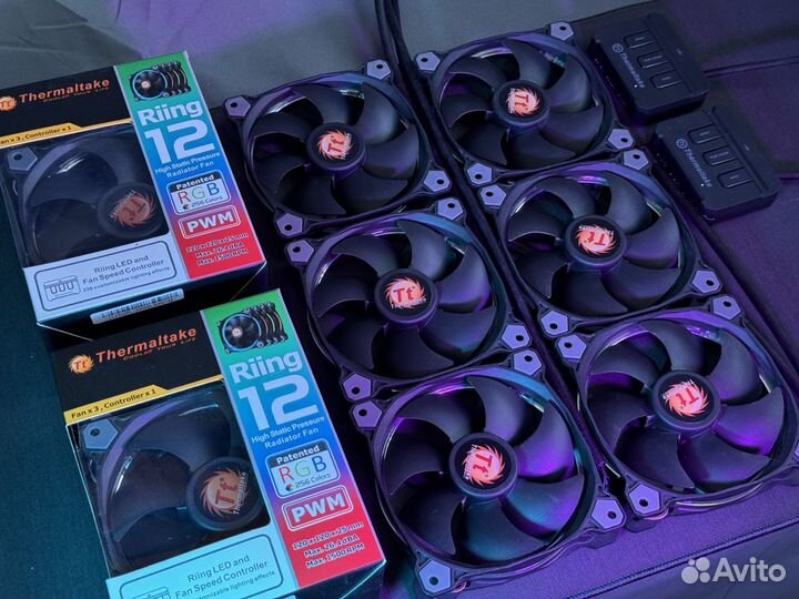 Вентилятор Thermaltake Riing 12 RGB Fan