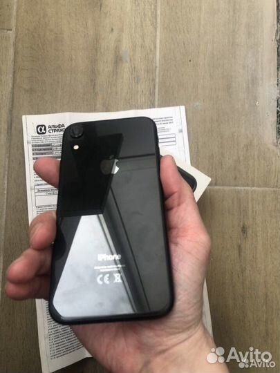 iPhone Xr, 64 ГБ