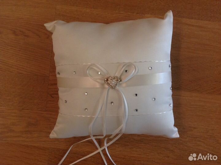 Подушечка для колец (свадебная)