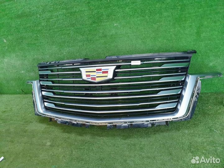 Решетка радиатора Cadillac Escalade