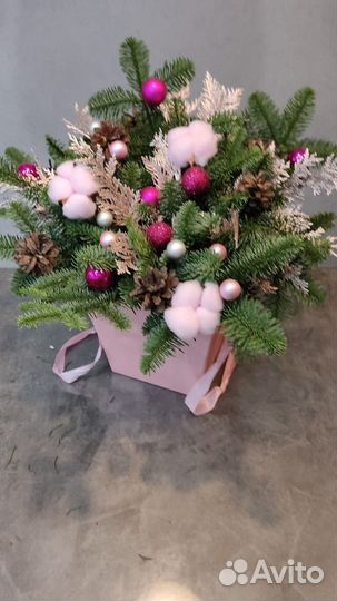 Новогодняя композиция из нобилиса