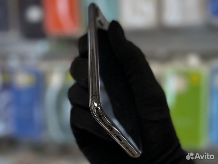 iPhone X, 64 ГБ