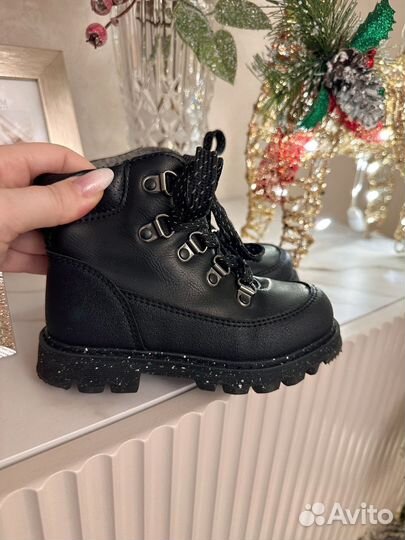 Ботинки демисезонные 24 размер