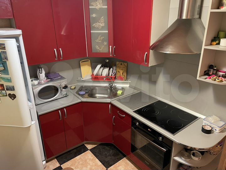 2-к. квартира, 57 м², 1/5 эт.