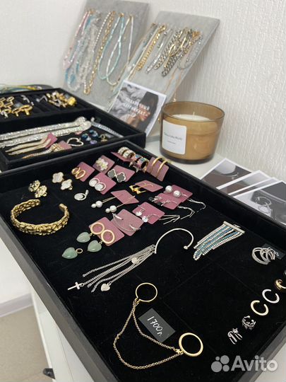 Повседневная стильная бижутерия