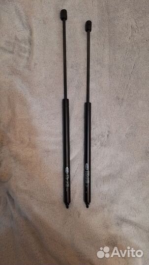 Газовый упор на mercedes