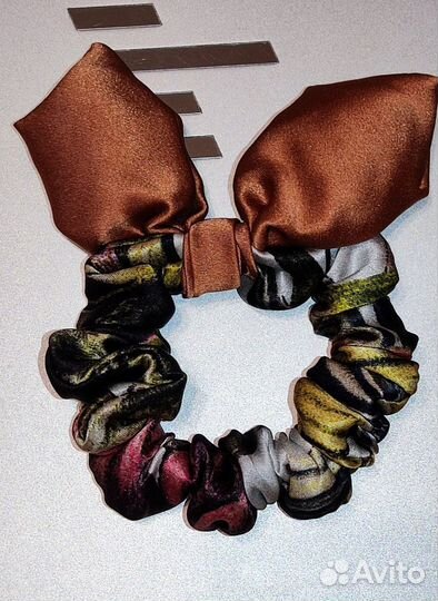Резинка для волос шелк