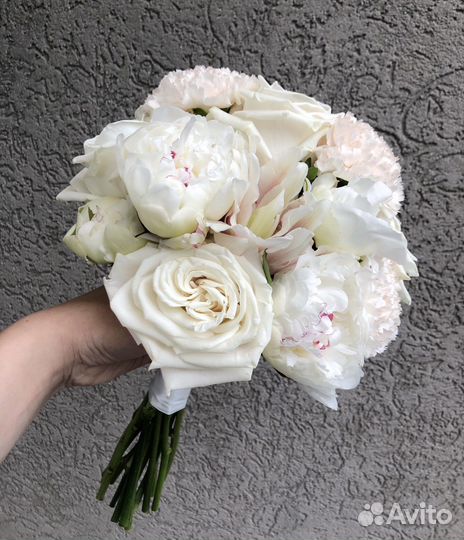 Свадебные букеты Цветы с доставкой Калининград