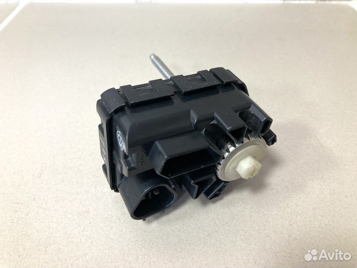 Электрокорректор фар Toyota/Lexus 8566112010