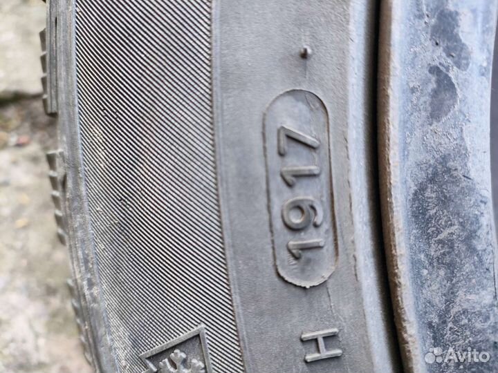 Hankook Winter I'Pike 205/55 R16