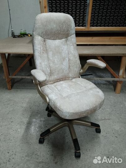 Перетяжка мебели