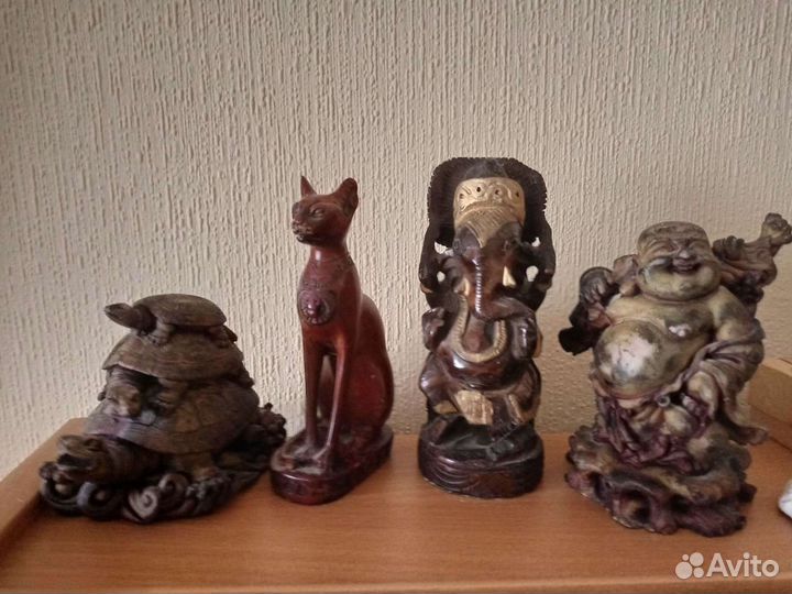 Статуэтки из разных стран