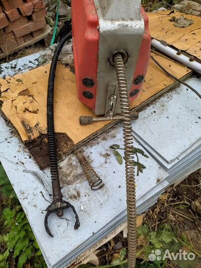 Прочистка канализационной трубы. Телеинспекция