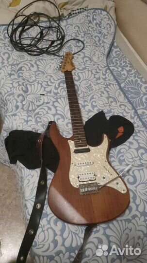 Электрогитара vintage vp6