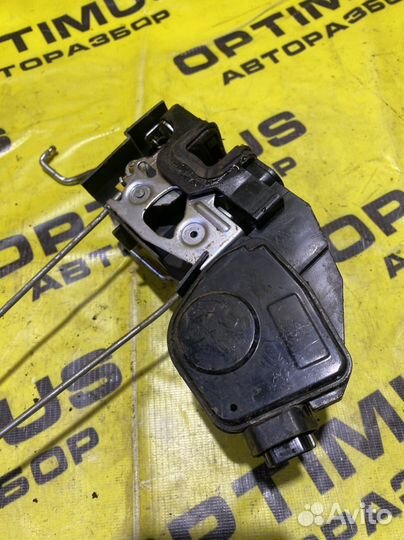 Замок передней правой двери Hyundai Matrix