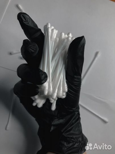 Мастер бровист