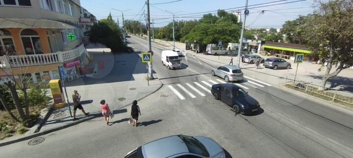 Сдам,остановочный комплекс Виктория, помещение 18