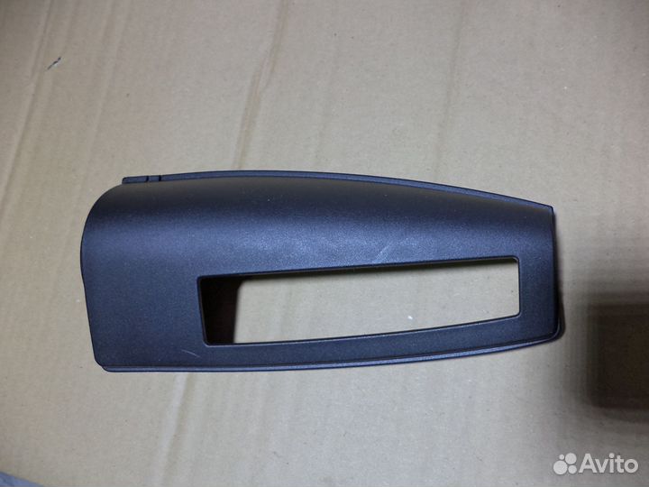 Воздухозаборник Volkswagen Golf 6