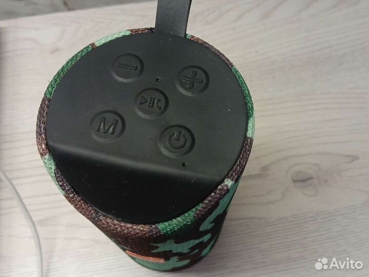 Блютуз колонка jbl