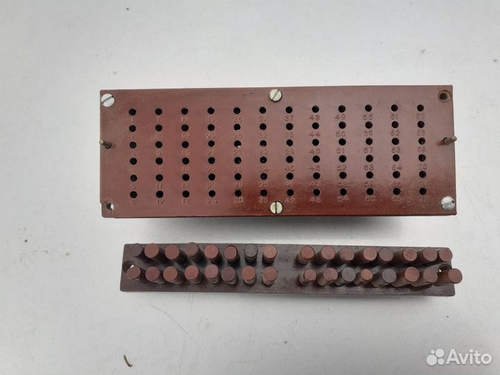 Панель от прибора испытателя радиоламп