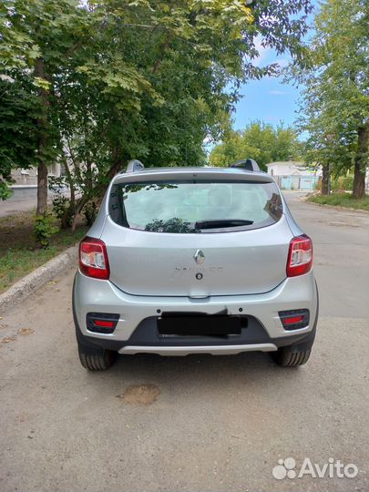 Renault Sandero Stepway 1.6 AT, 2021, 9 500 км