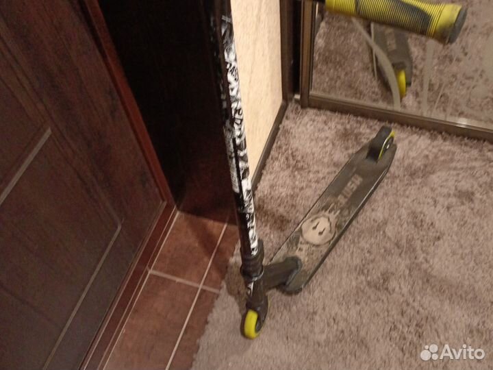 Трюковой самокат