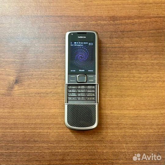 Nokia 8800 Carbon Arte, 4/4 ГБ