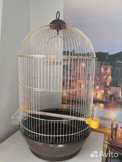 Клетка для крупного попугая