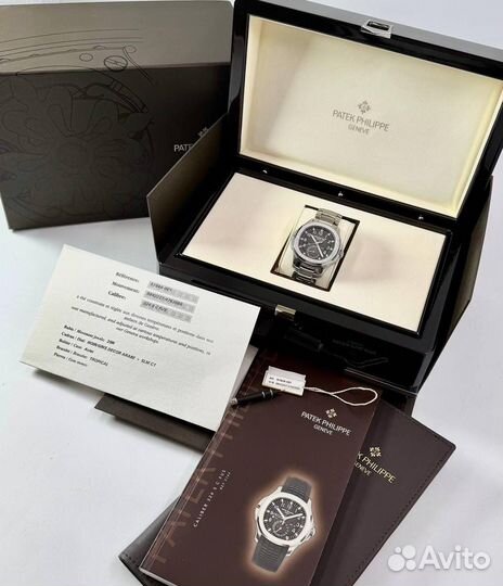 Patek Philippe aquanaut travel time