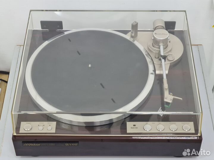 Проигрыватель винила Victor QL-Y44F