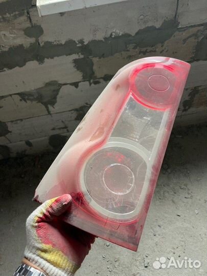 Фонарь задний левый Лада Ларгус