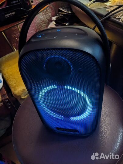 Блютуз колонка Anker soundcore rave neo