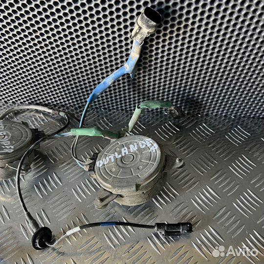 Мотор вентилятора Mitsubishi Outlander