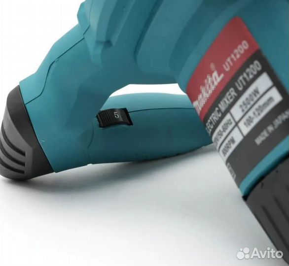 Миксер строительный makita с венчиком