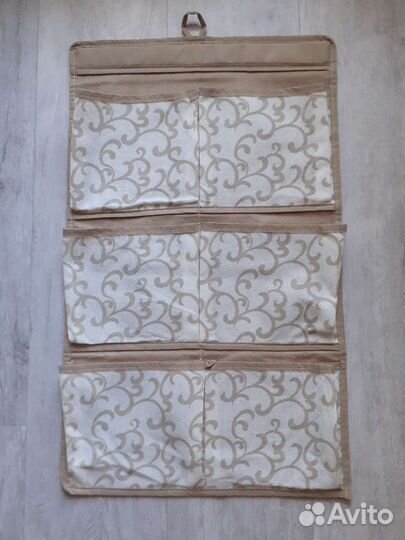 Настенная штучка для хранения мелочей