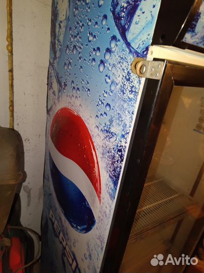 Холодильник Pepsi
