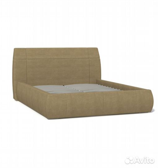 Кровать и прикроватные тумбочки