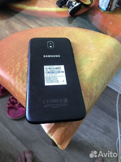 Телефон Samsung