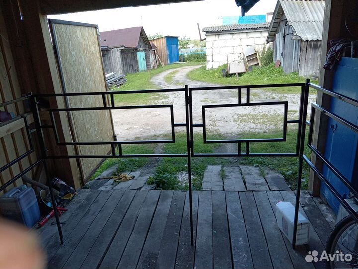 Оградки на кладбище