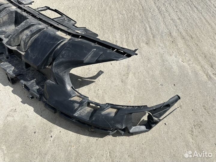 Усилитель переднего бампера Рено Флюенс Fluence