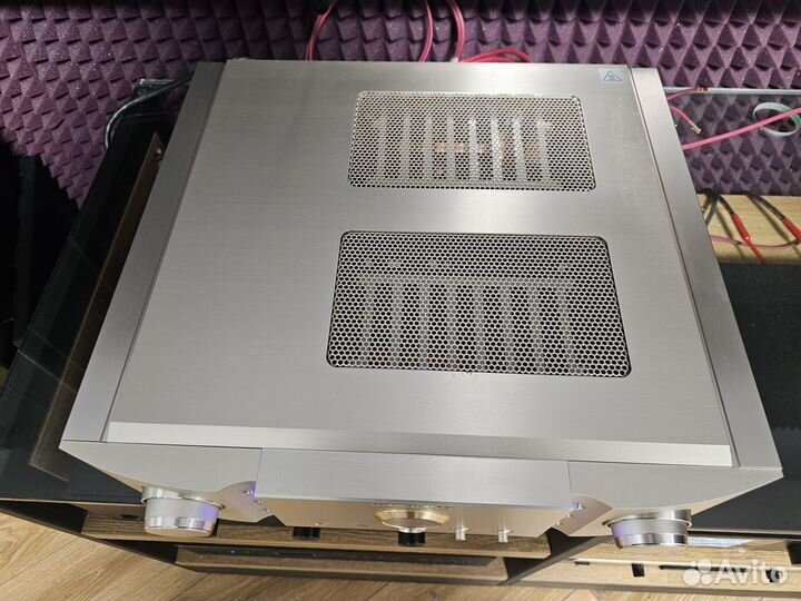 Интегральный усилитель Marantz PM-13S2