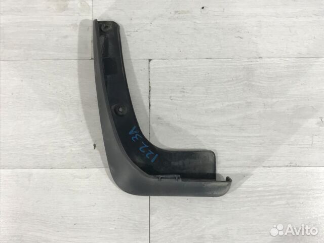 Брызговик задний левый KIA sorento 2 2.4 ат