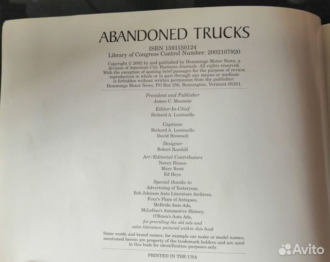 Книга Abandoned Truck