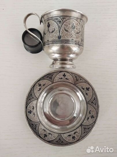 Чашка с блюдцем серебро