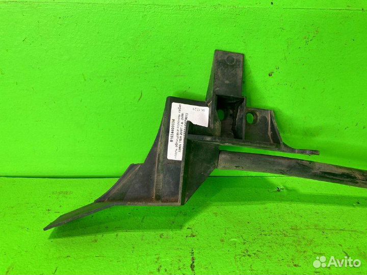 Консоль облицовки колонны кабины MAN TGA