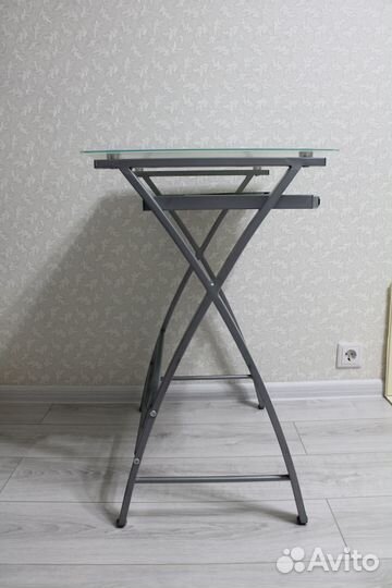 Компьютерный стол стеклянный