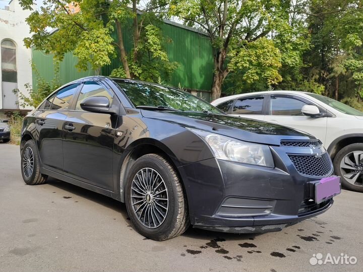 Chevrolet Cruze 1.6 МТ, 2011, 83 000 км