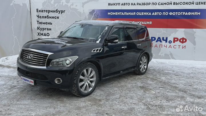 Блок управления парктроником Infiniti QX56 (Z62) 28532-1LA0A