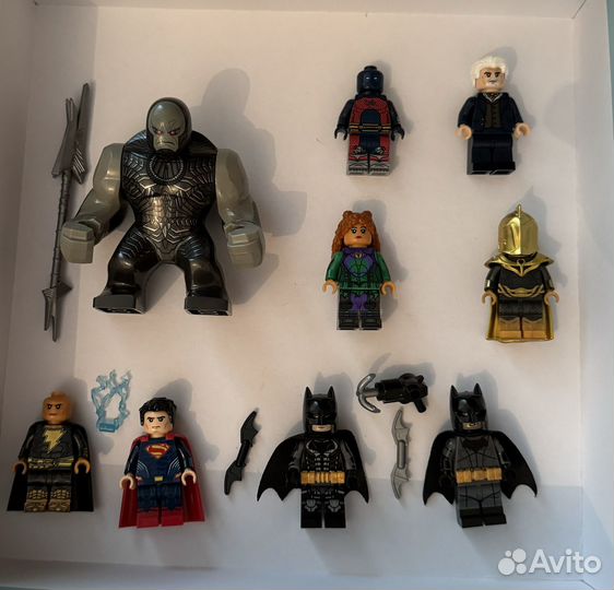 Lego minifigures