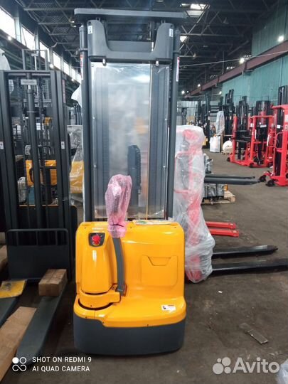 Самоходный штабелер, Штабелер 1,5 т 5,24 м